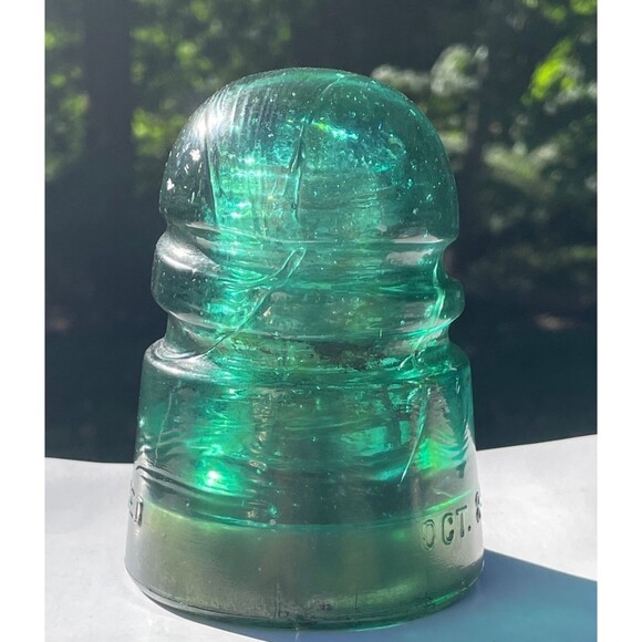 CD 147 Brookfield Green Glass Insulator PATENTED OCT 8TH 1907 Spiral Groove - Picture 10 of 13